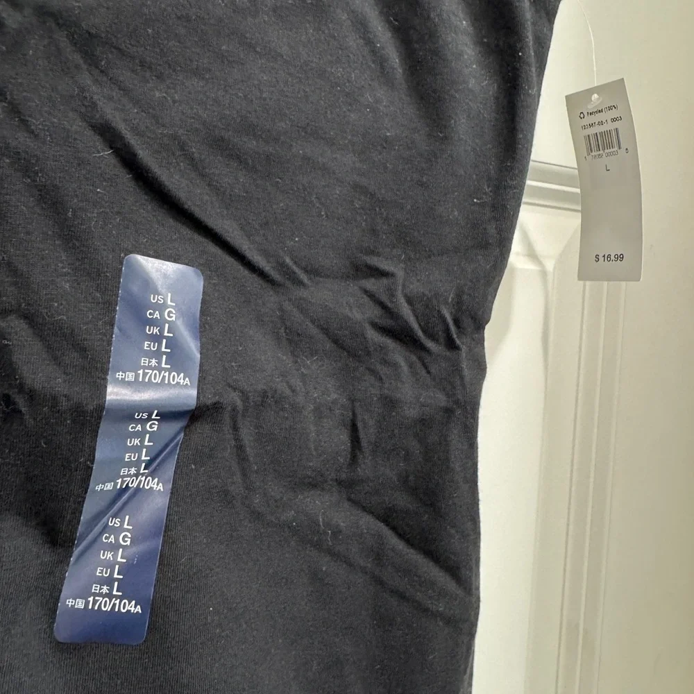 GAP Black Camisole Top - Picture 2 of 6